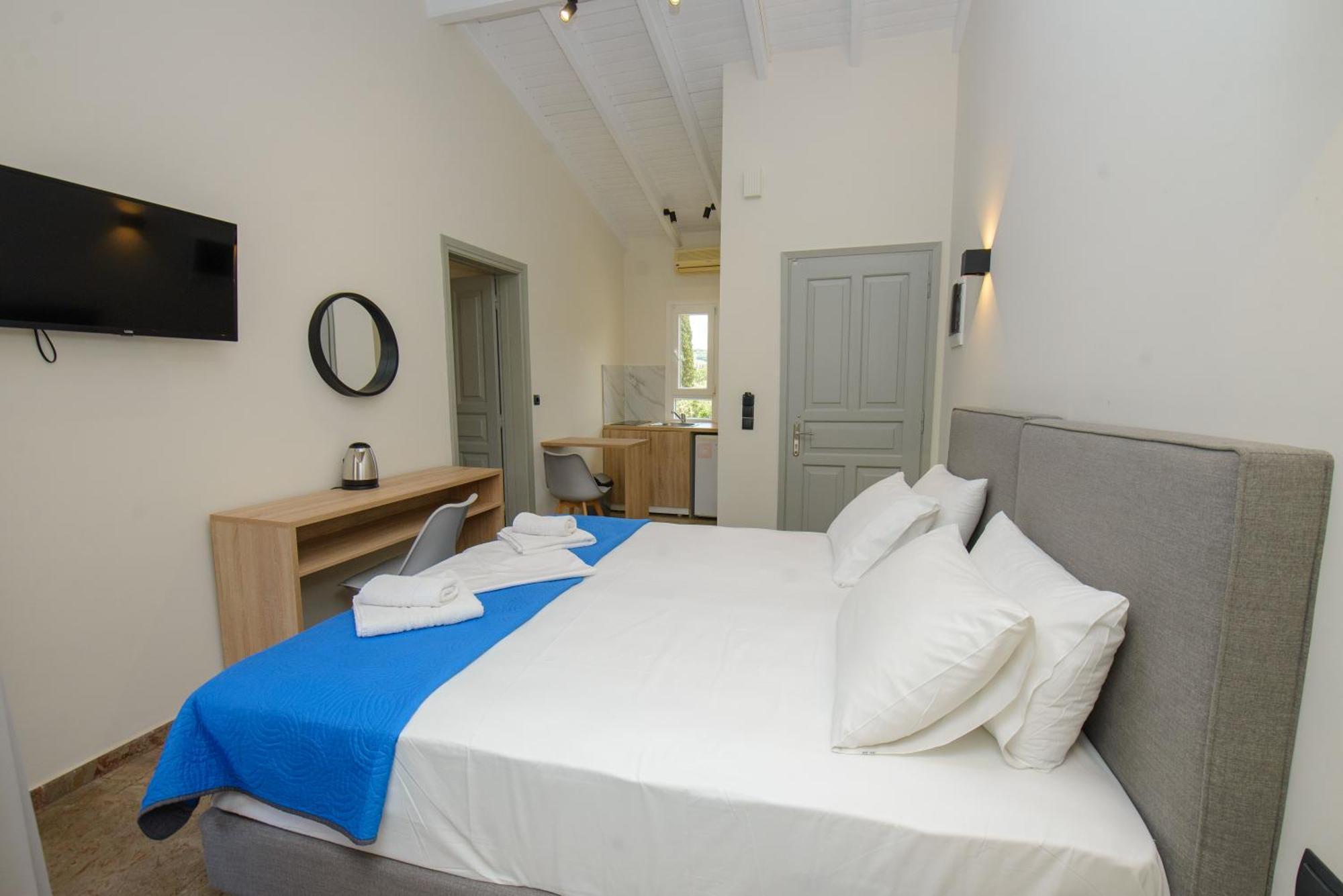 Saint Spiridon Aparthotel Kassiopi