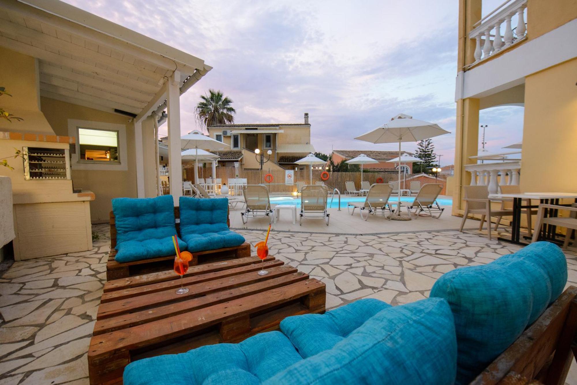 Aparthotel Saint Spiridon 3*