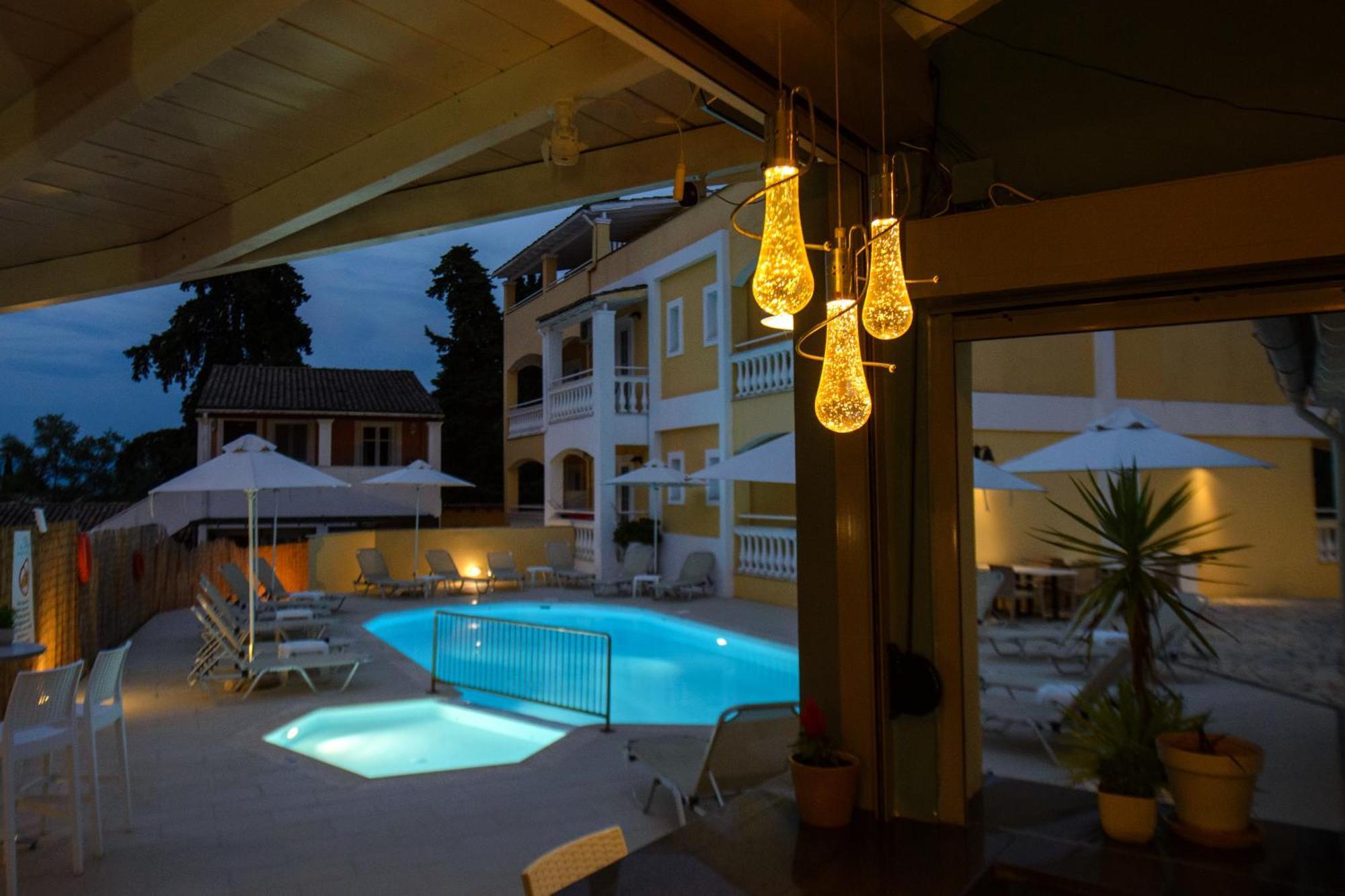 Aparthotel Saint Spiridon